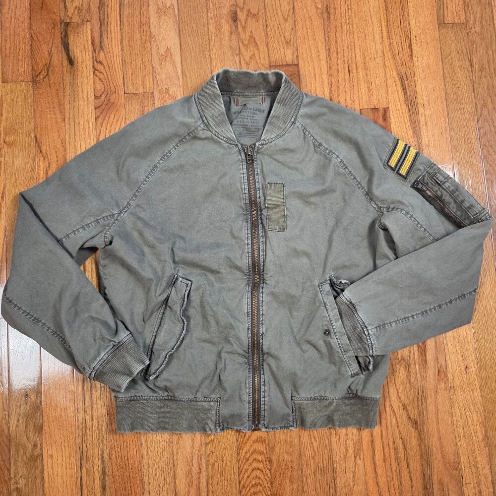 American Eagle Outfitters bomber jacket L